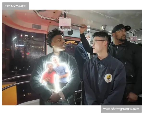 Tony为Speed定制C罗庆祝灯牌点亮梦想,LED灯饰新风潮尽显个性魅力 Tony为Speed定制C罗庆祝灯牌点亮梦想,LED灯饰新风潮尽显个性魅力